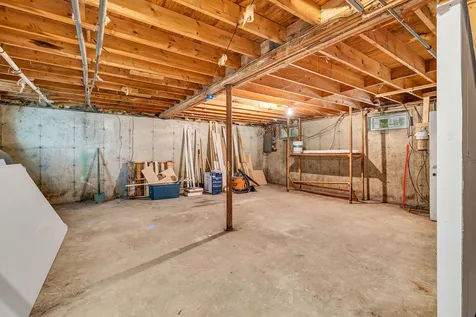 9 Karen Road Middleton NH 03887