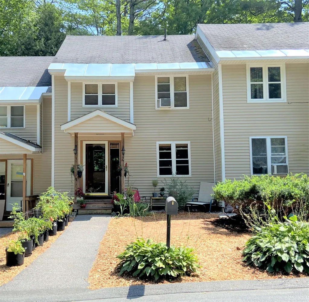 10 Monarch Lane Claremont NH 03743