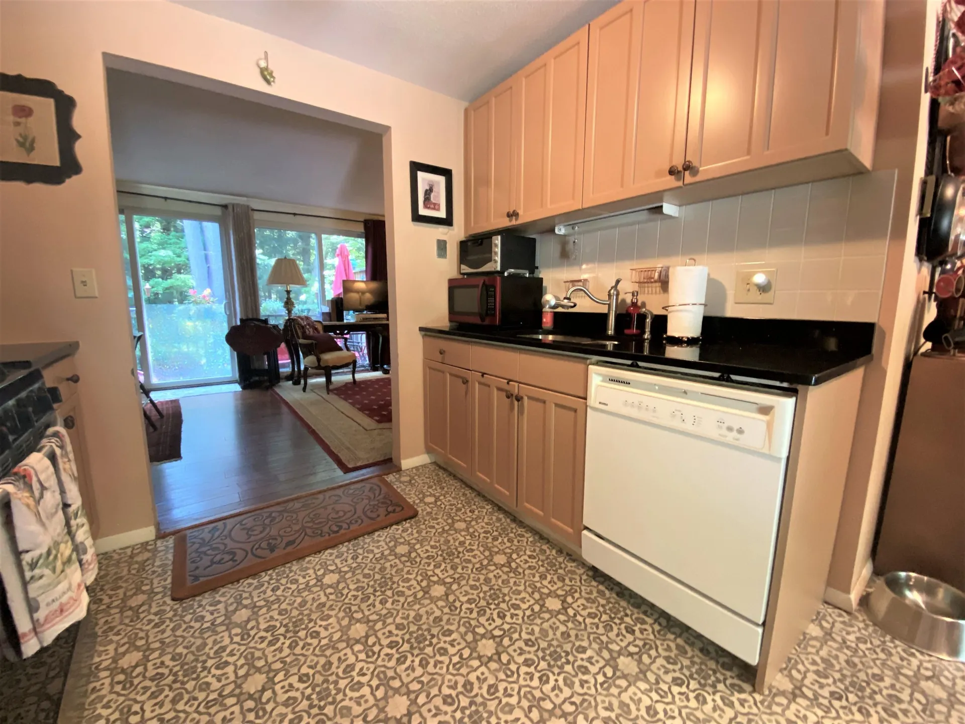 10 Monarch Lane Claremont NH 03743