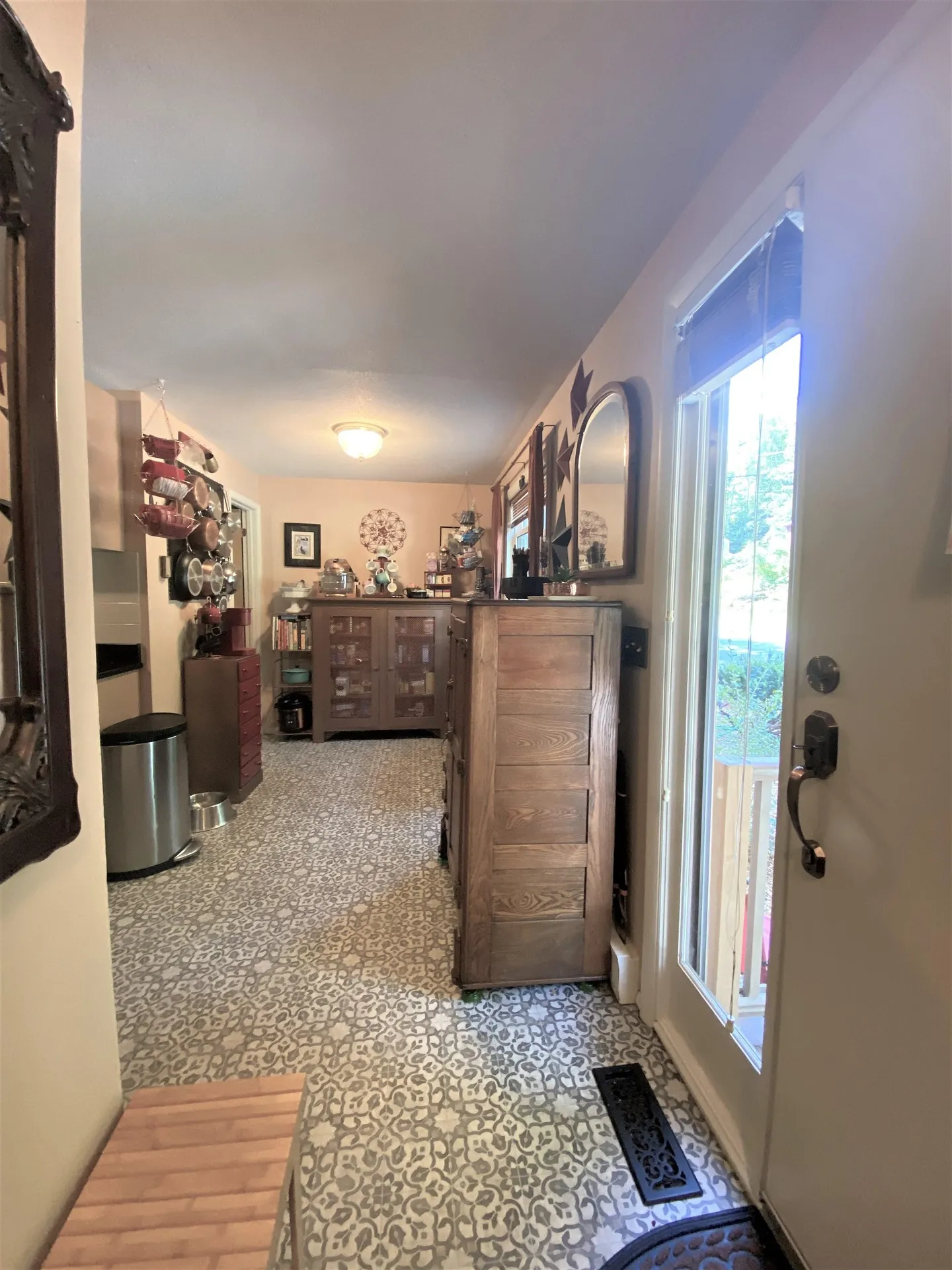 10 Monarch Lane Claremont NH 03743
