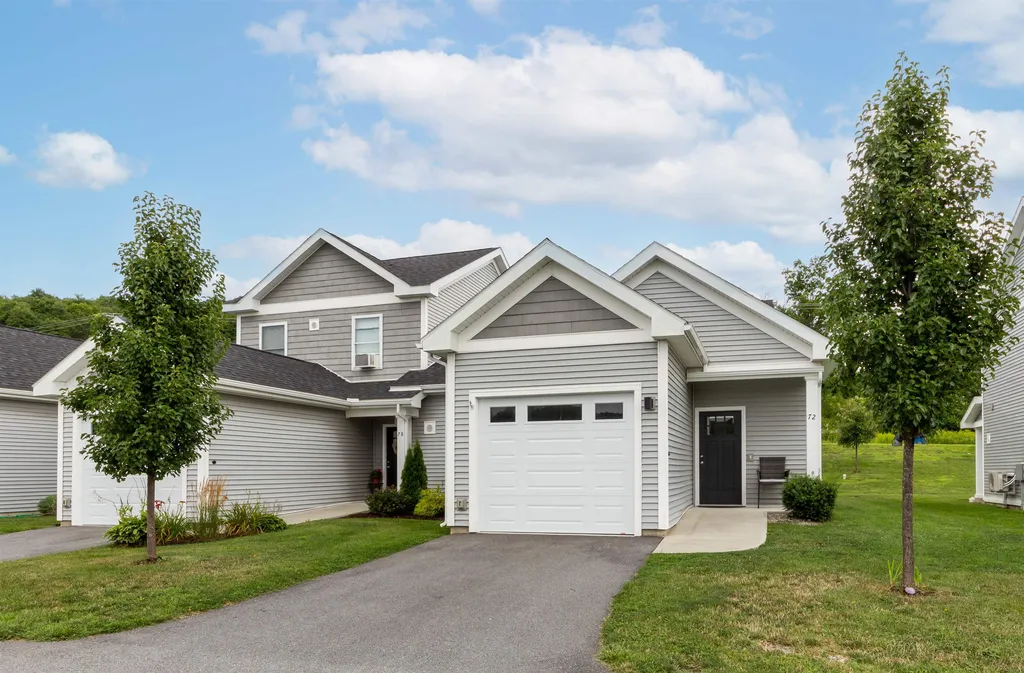 72 Redbud Lane Hinesburg VT 05461