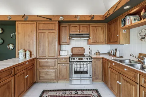 42 Eaglemere Road Tuftonboro NH 03816