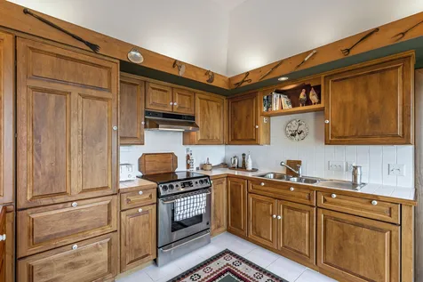 42 Eaglemere Road Tuftonboro NH 03816