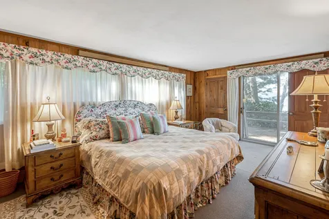 42 Eaglemere Road Tuftonboro NH 03816