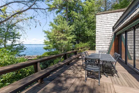 42 Eaglemere Road Tuftonboro NH 03816