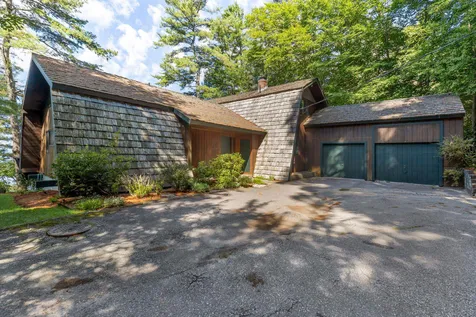 42 Eaglemere Road Tuftonboro NH 03816