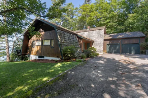 42 Eaglemere Road Tuftonboro NH 03816