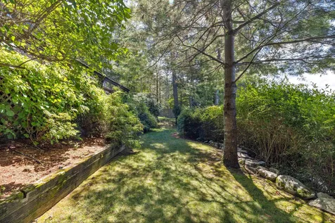 42 Eaglemere Road Tuftonboro NH 03816