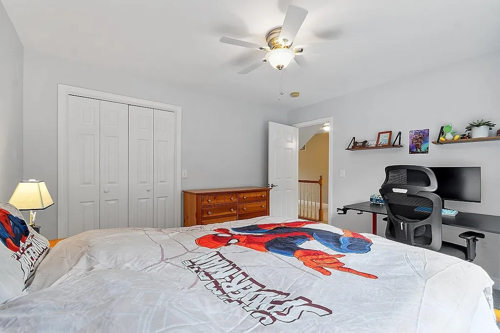 22 Phillips Pond Drive Sandown NH 03873