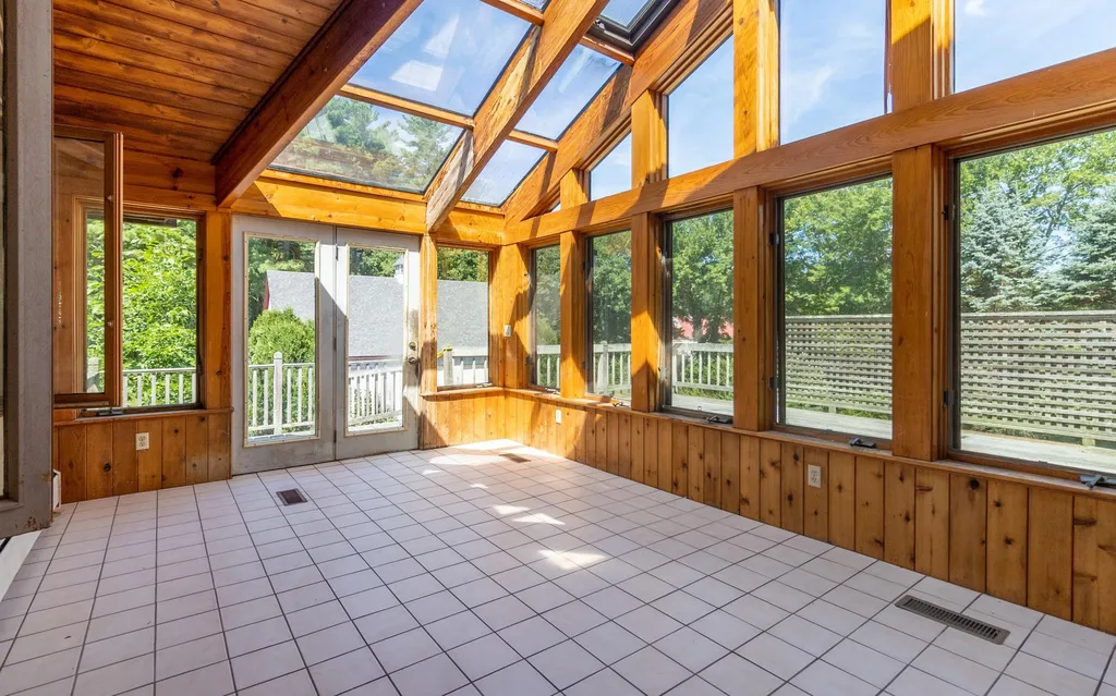 325 West Road Rye NH 03870