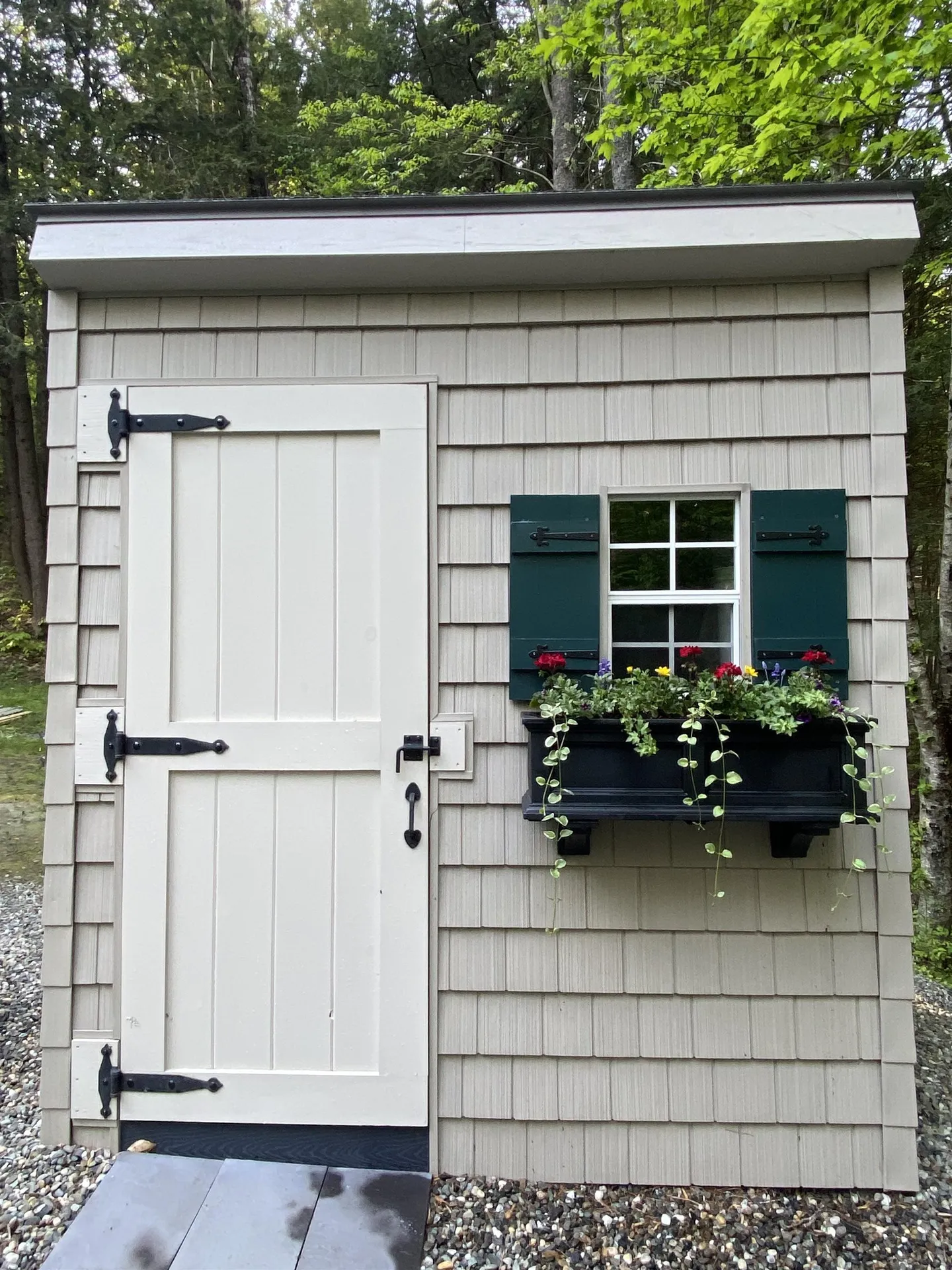 111 Alden Partridge Road Hartford VT 05059
