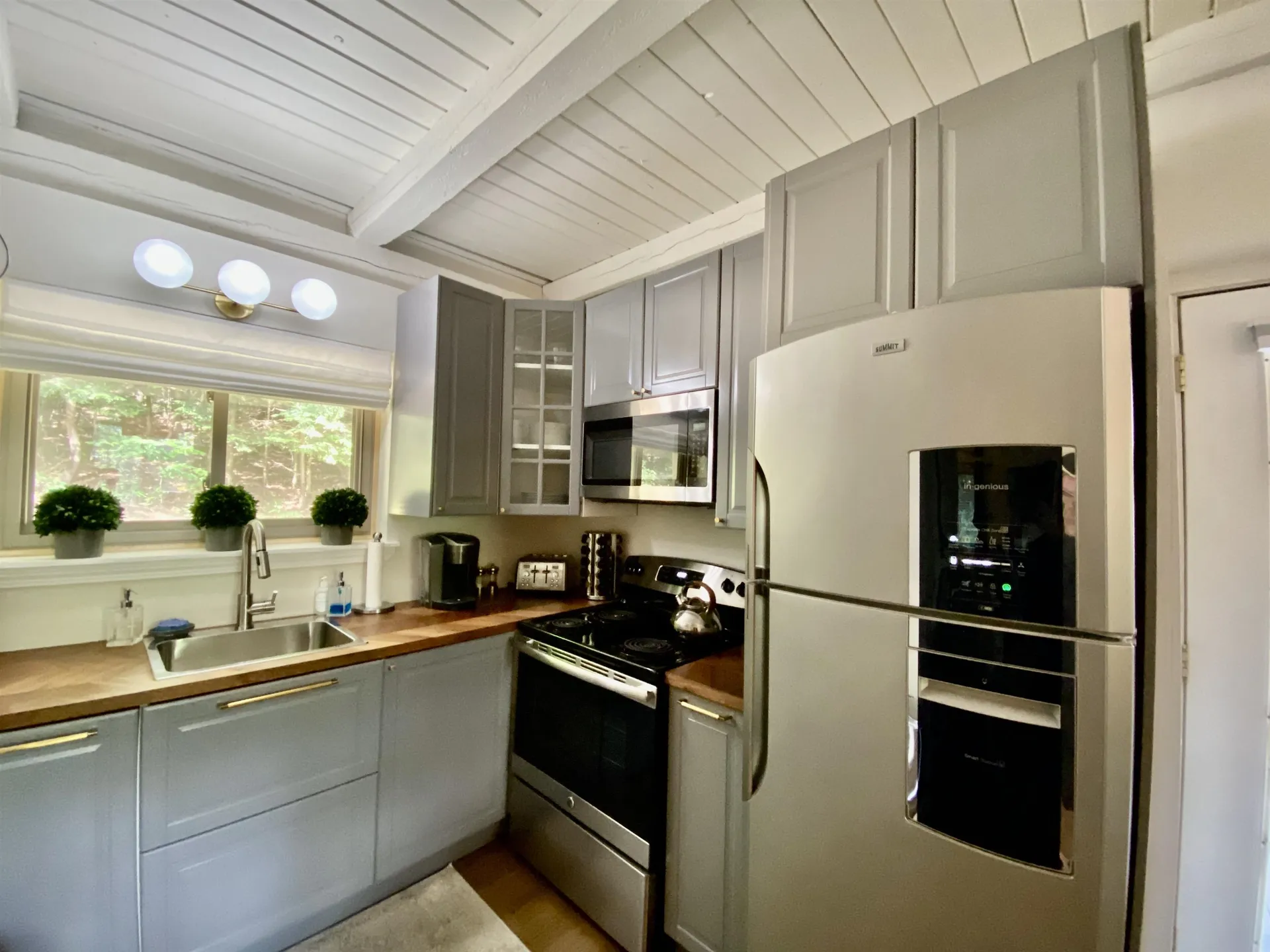 111 Alden Partridge Road Hartford VT 05059
