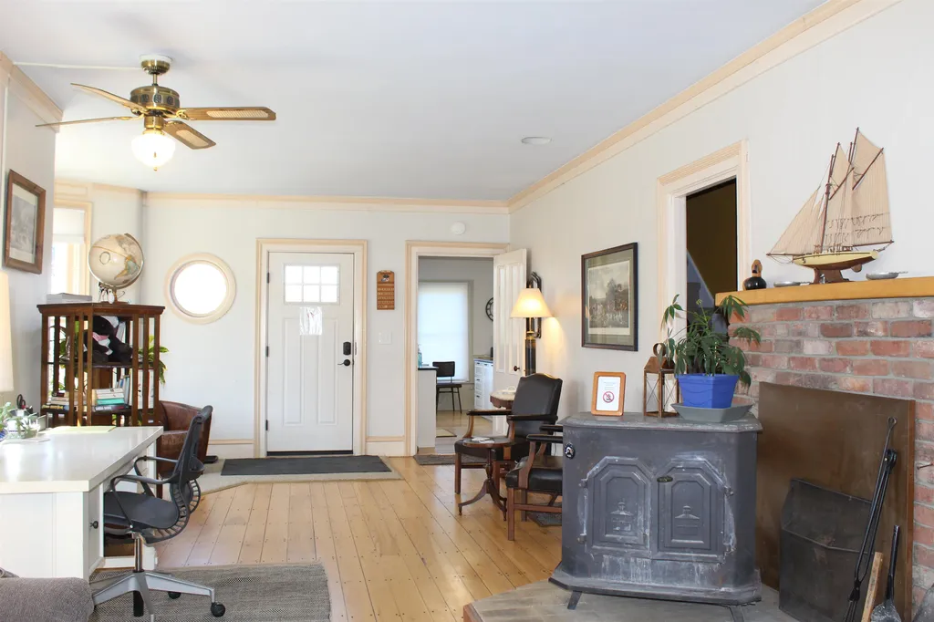 6 Knox Hill Road Orwell VT 05760