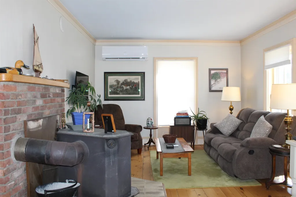 6 Knox Hill Road Orwell VT 05760