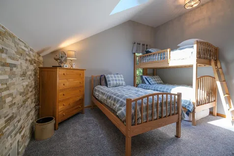 28 Plumley Ridge Ludlow VT 05149