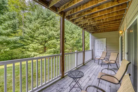 100 Woodland Loop Lincoln NH 03251