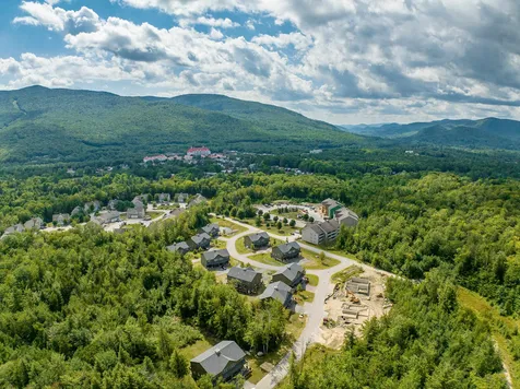 100 Woodland Loop Lincoln NH 03251