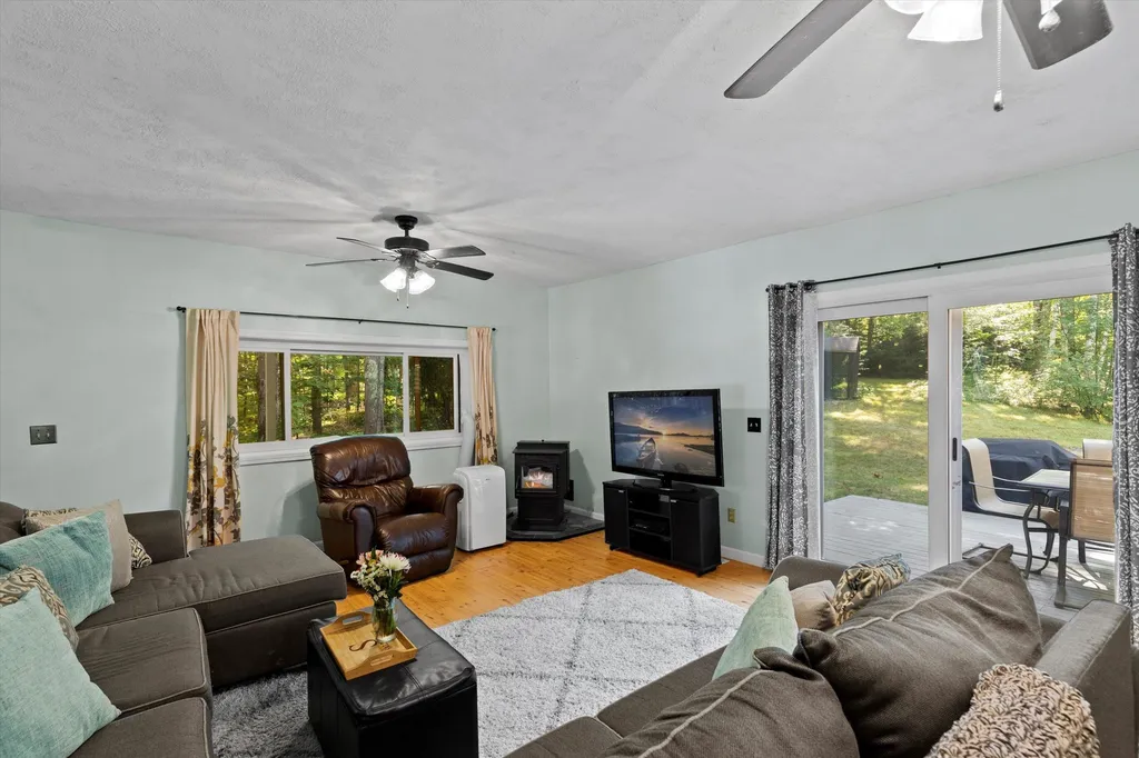 265 Young Road Barrington NH 03825