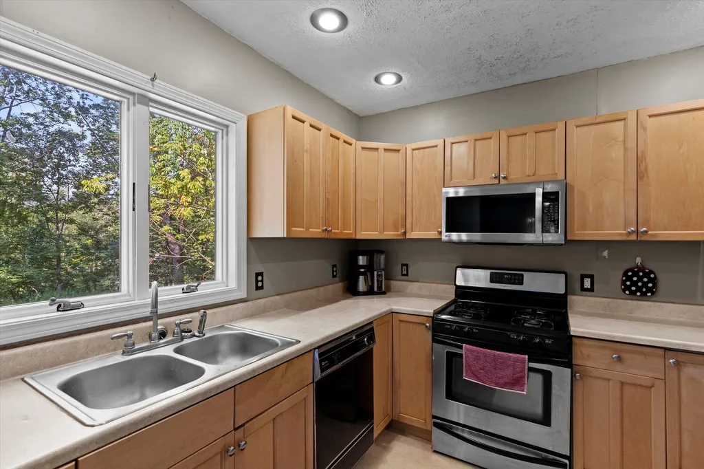 265 Young Road Barrington NH 03825