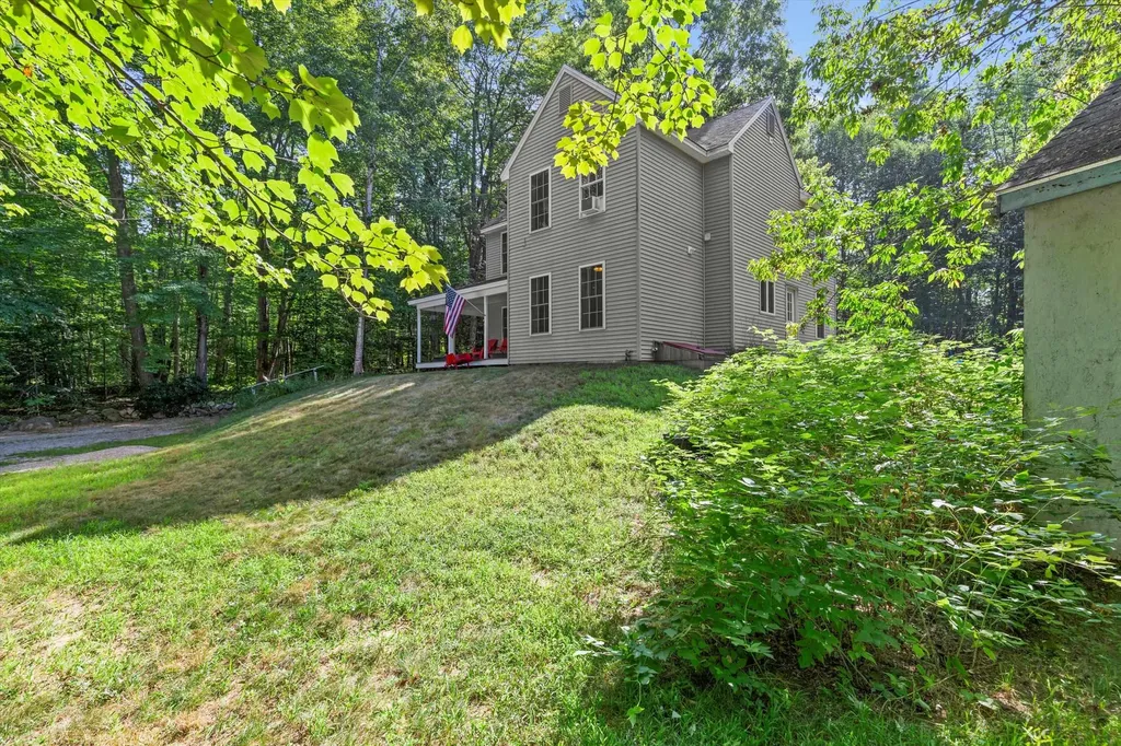265 Young Road Barrington NH 03825