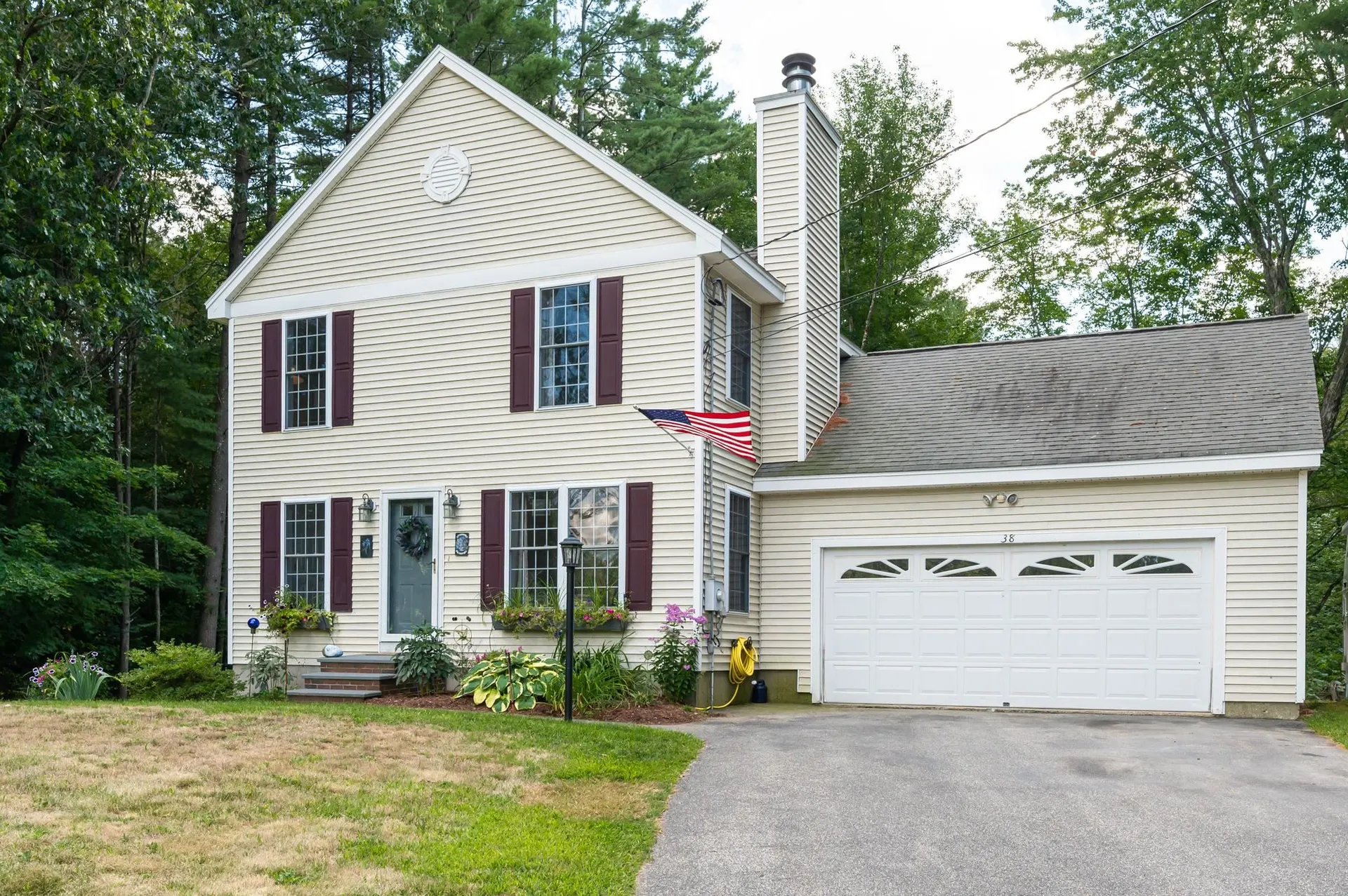 38 Center Road Milford NH 03055