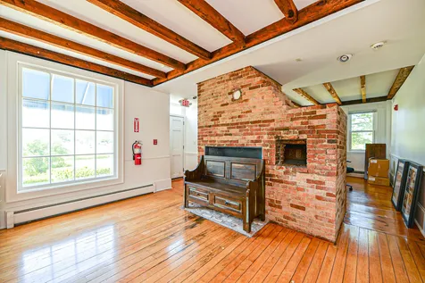 94 Portsmouth Avenue Stratham NH 03885