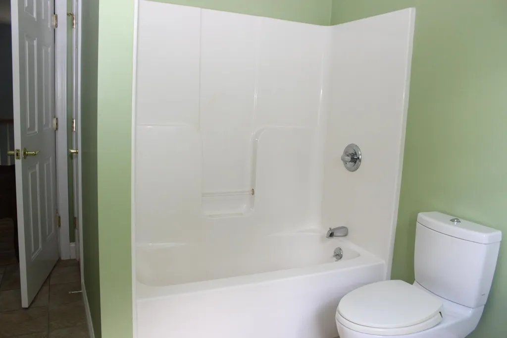 22 Emerald Lane Tilton NH 03276
