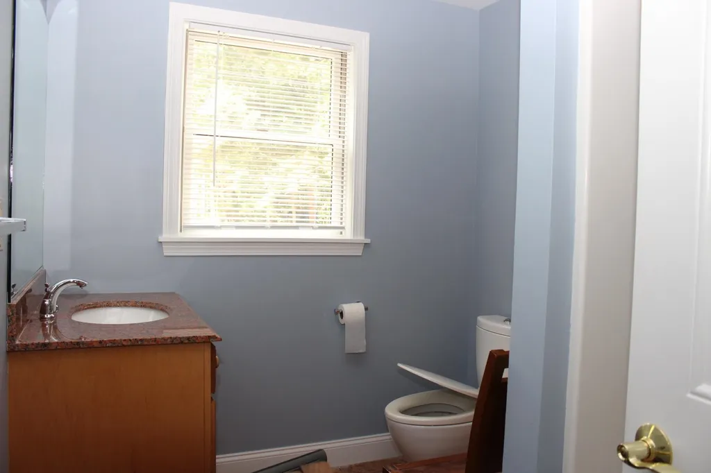 22 Emerald Lane Tilton NH 03276