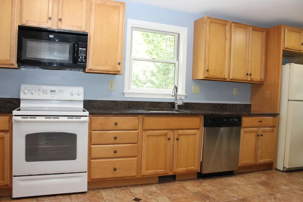 22 Emerald Lane Tilton NH 03276