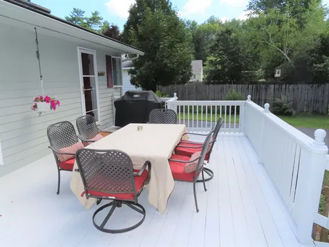 17 Leahy Road Keene NH 03431