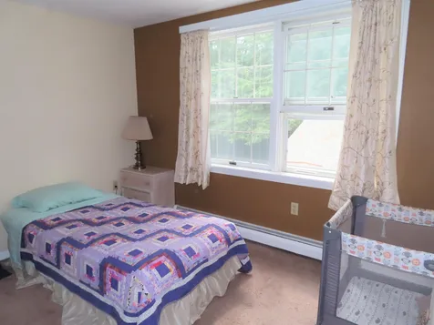 17 Leahy Road Keene NH 03431