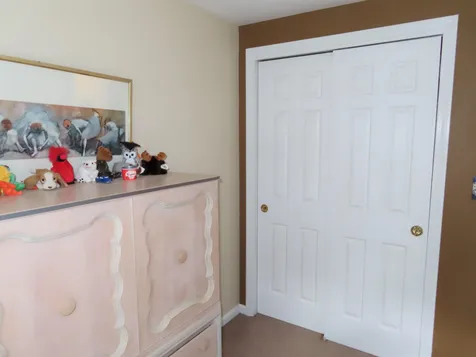 17 Leahy Road Keene NH 03431