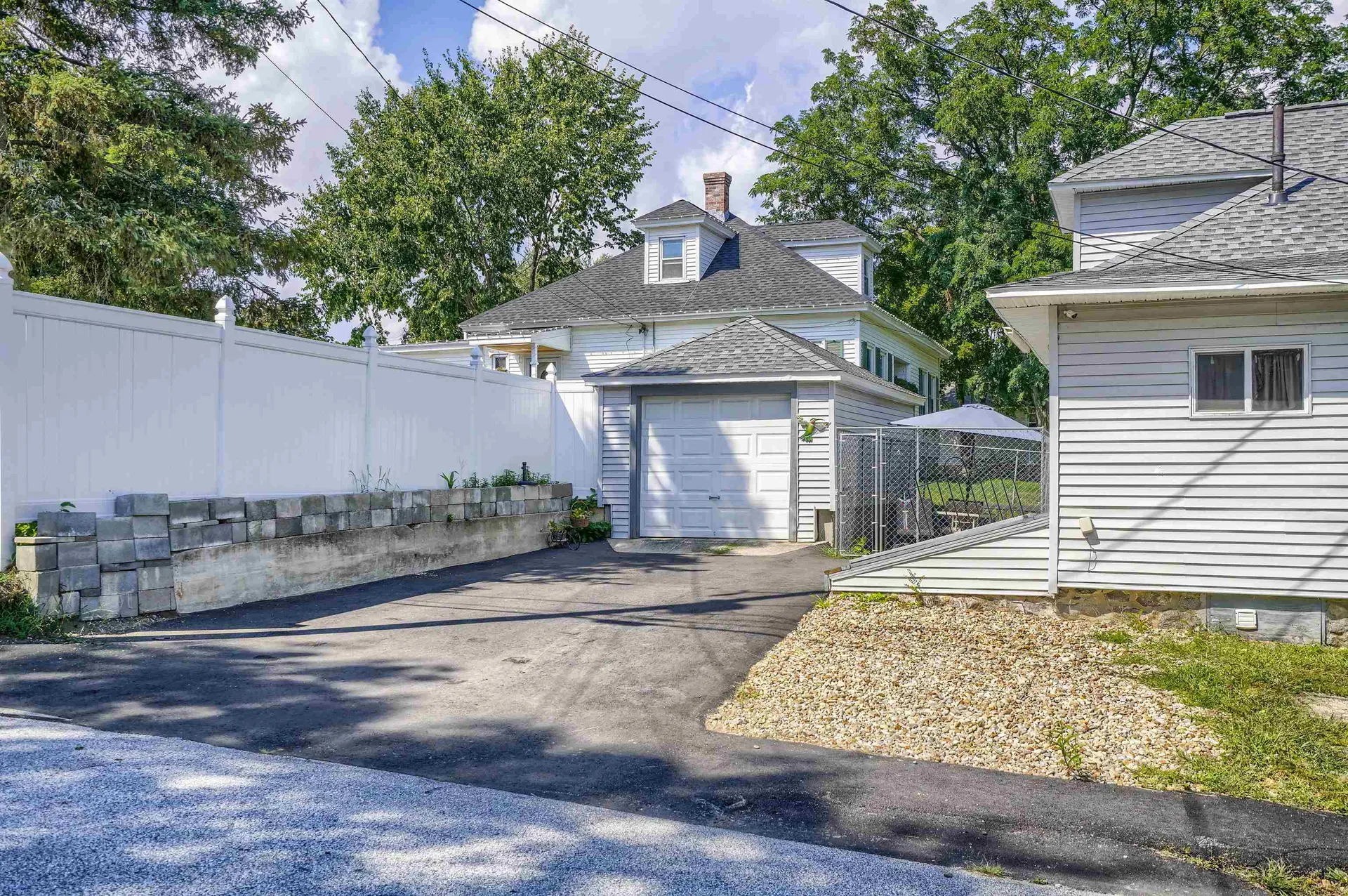 154 Sylvester Street Manchester NH 03102