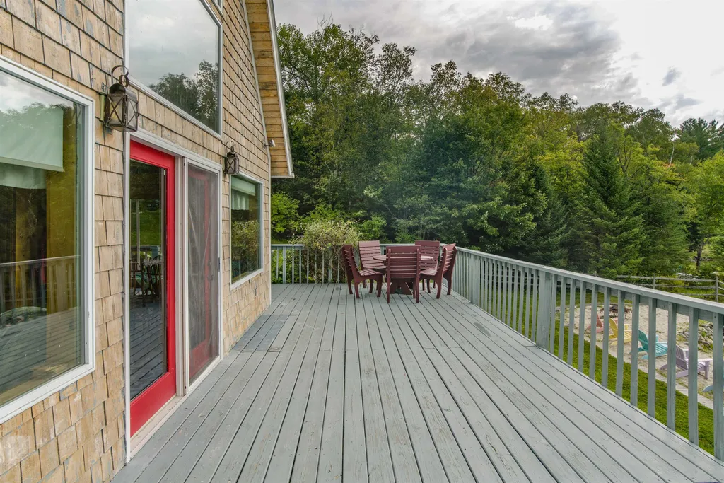 151 Duckett Drive Groton VT 05046