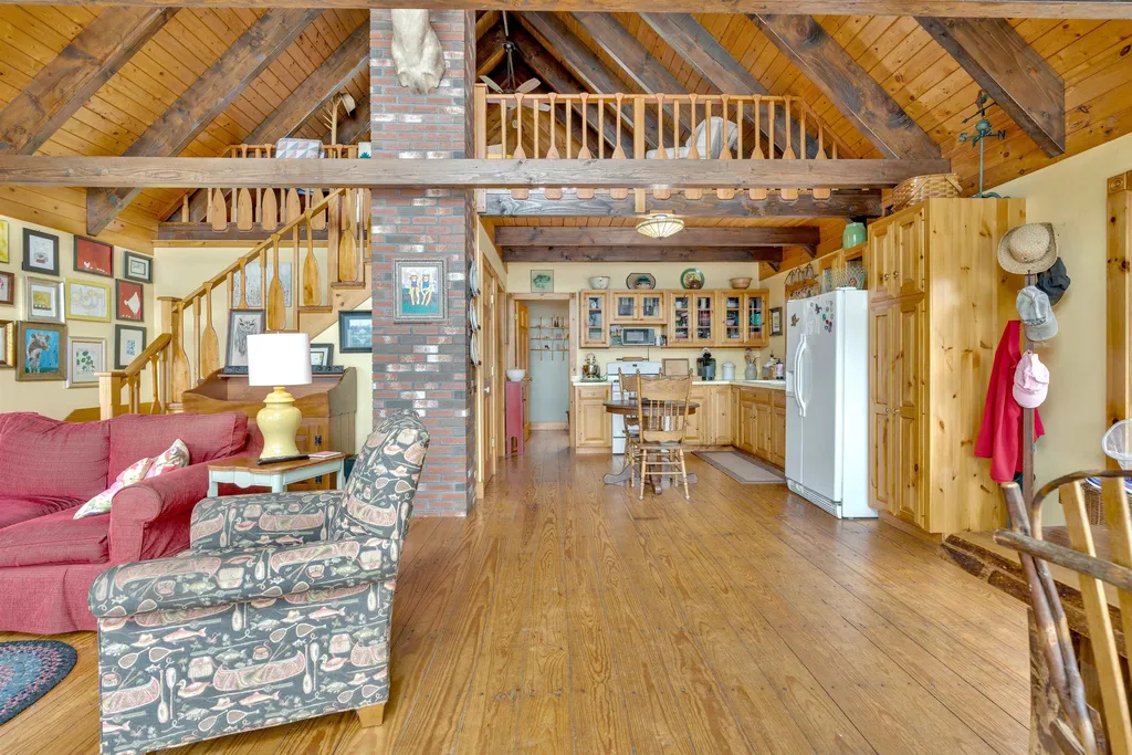 151 Duckett Drive Groton VT 05046
