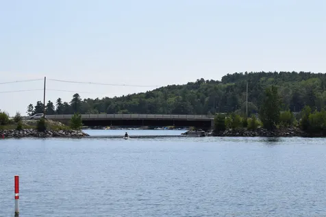 16 Long Island Road Moultonborough NH 03254