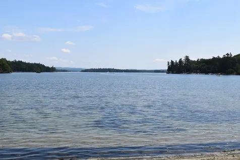 16 Long Island Road Moultonborough NH 03254