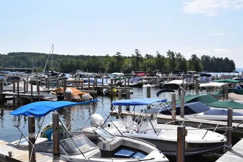 16 Long Island Road Moultonborough NH 03254