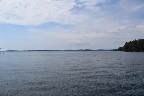 16 Long Island Road Moultonborough NH 03254