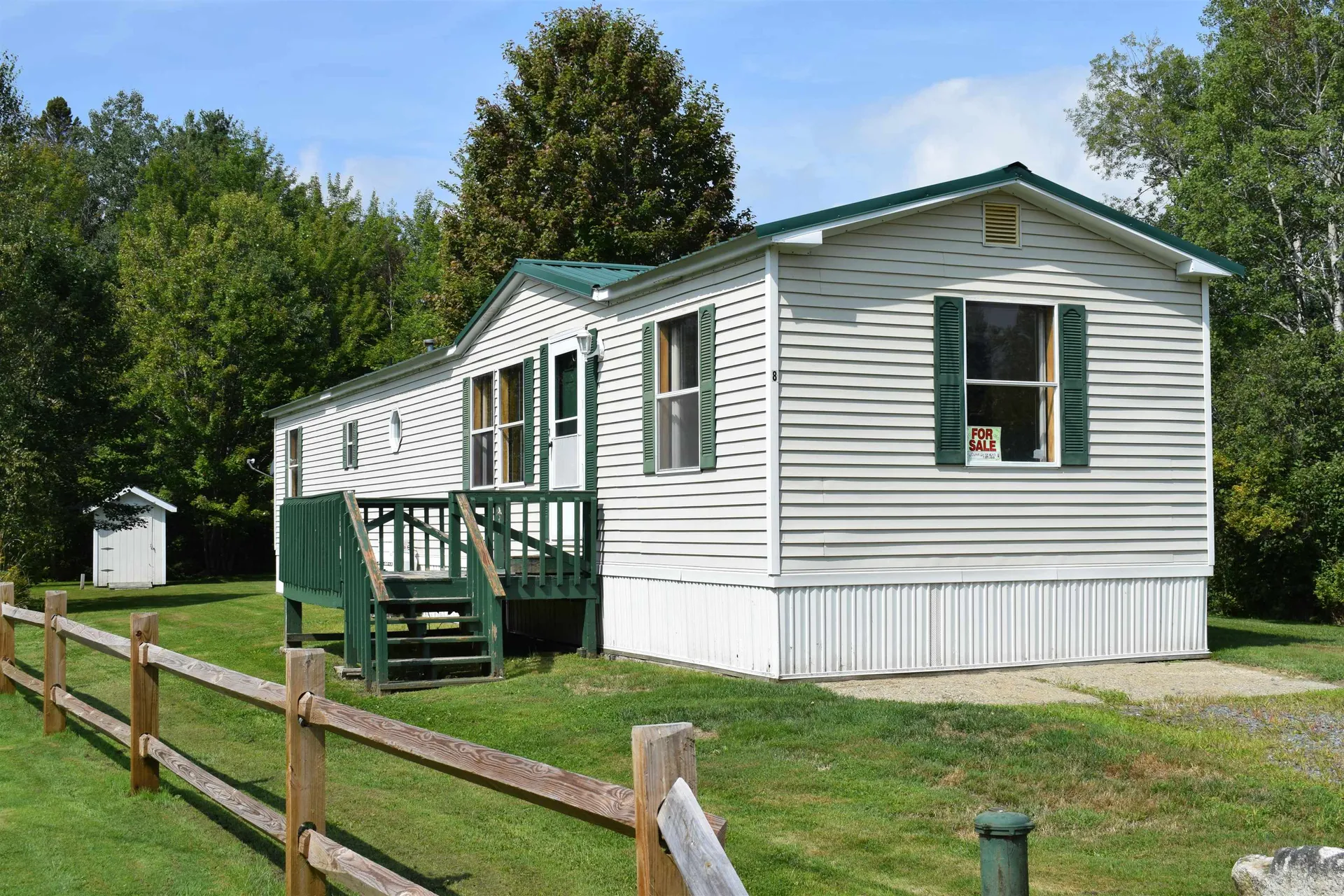 8 Dupont Road Jefferson NH 03583