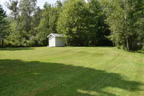 8 Dupont Road Jefferson NH 03583