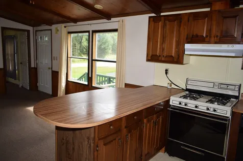 8 Dupont Road Jefferson NH 03583