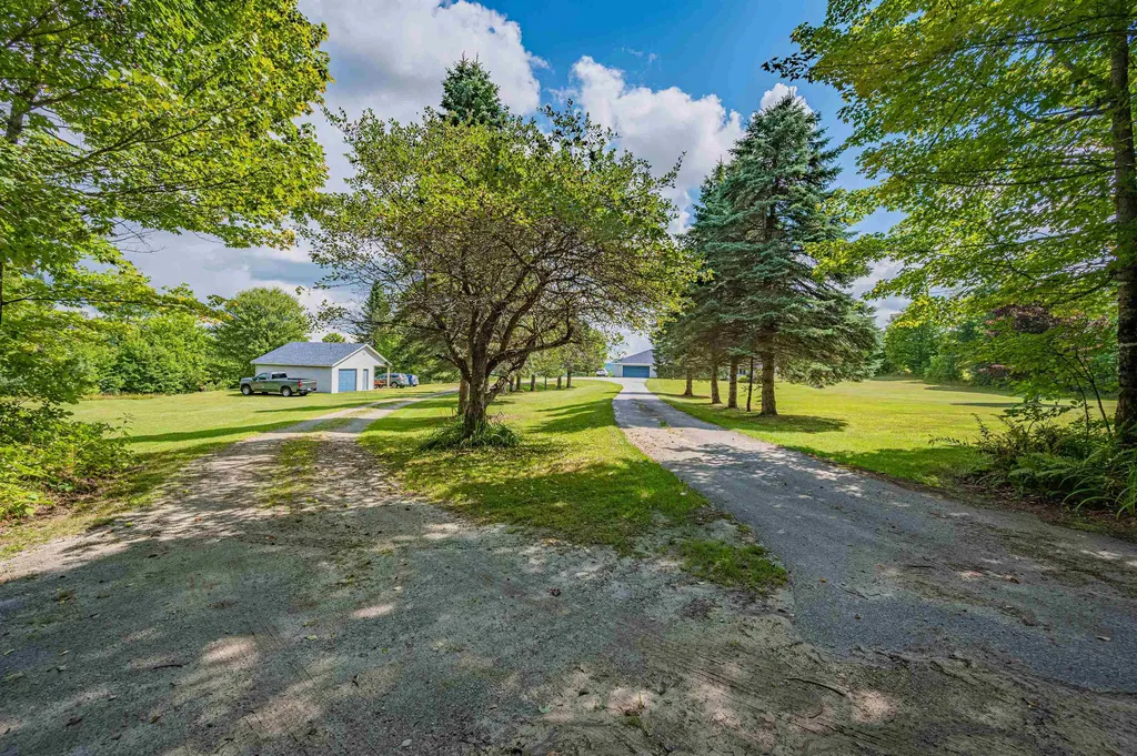2134 Goodfellow Road Groton VT 05046