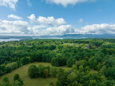 5 Jennifer Circle Wolfeboro NH 03894