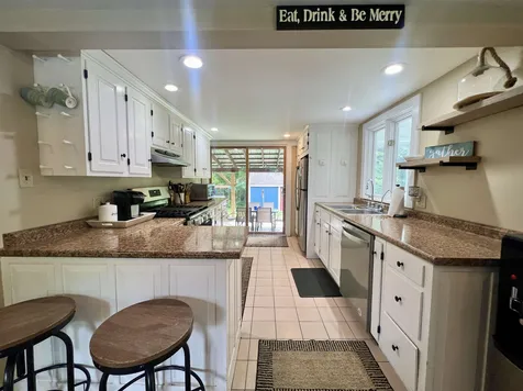195 Village Road Wilmot NH 03287