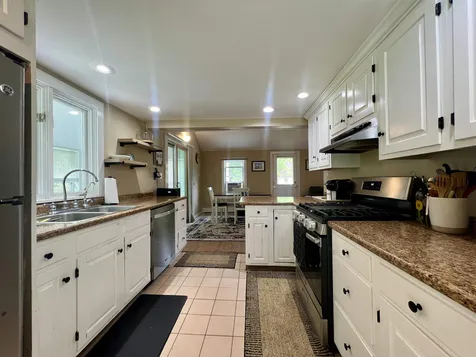 195 Village Road Wilmot NH 03287