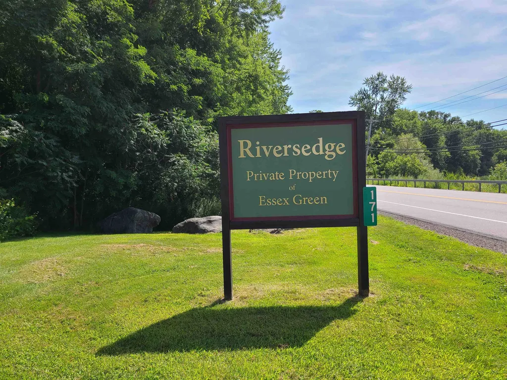 2 Greenfield Road Essex VT 05452