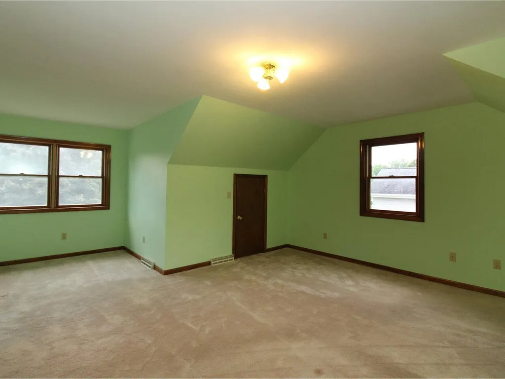 41 Dufresne Drive Winooski VT 05404