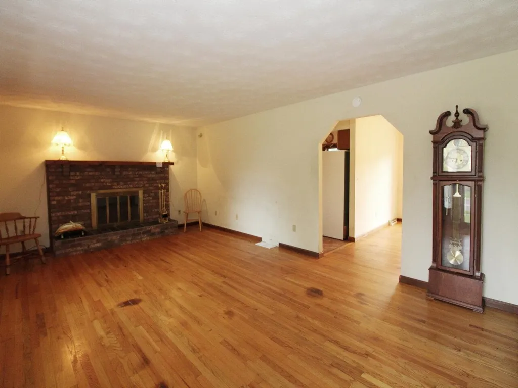 41 Dufresne Drive Winooski VT 05404
