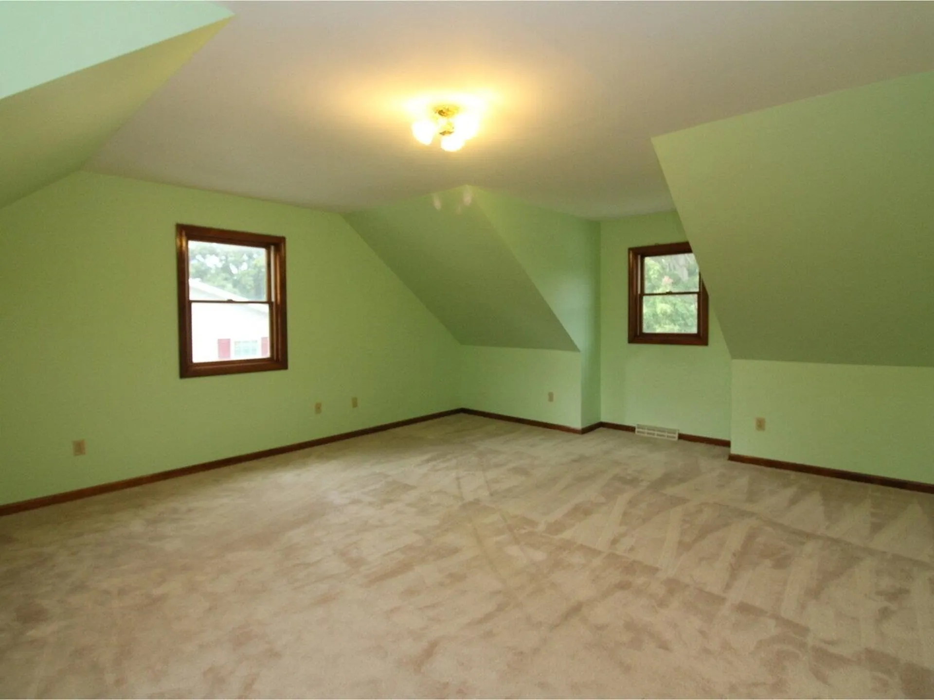 41 Dufresne Drive Winooski VT 05404